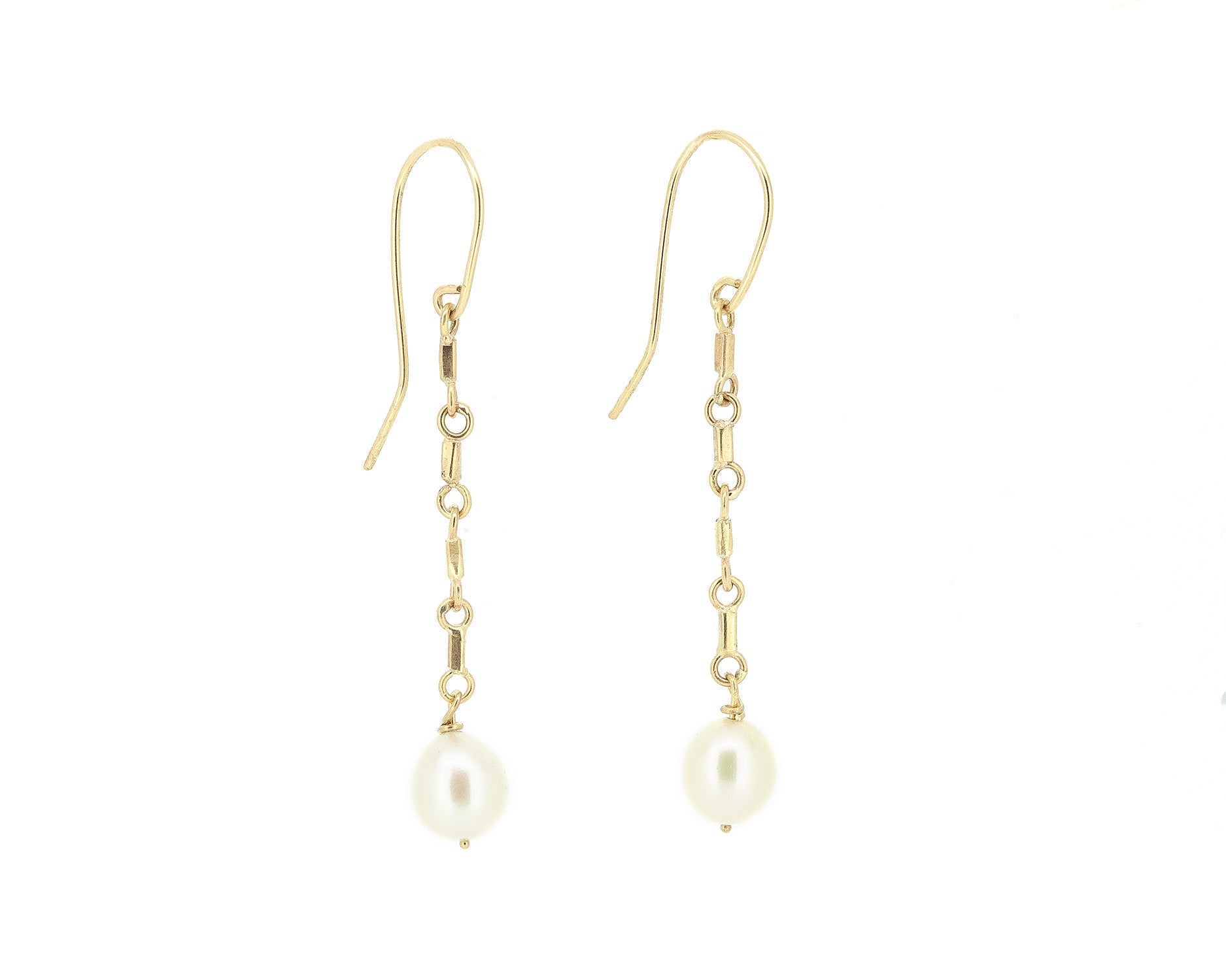 # Mythos Pearl Drop Earrings