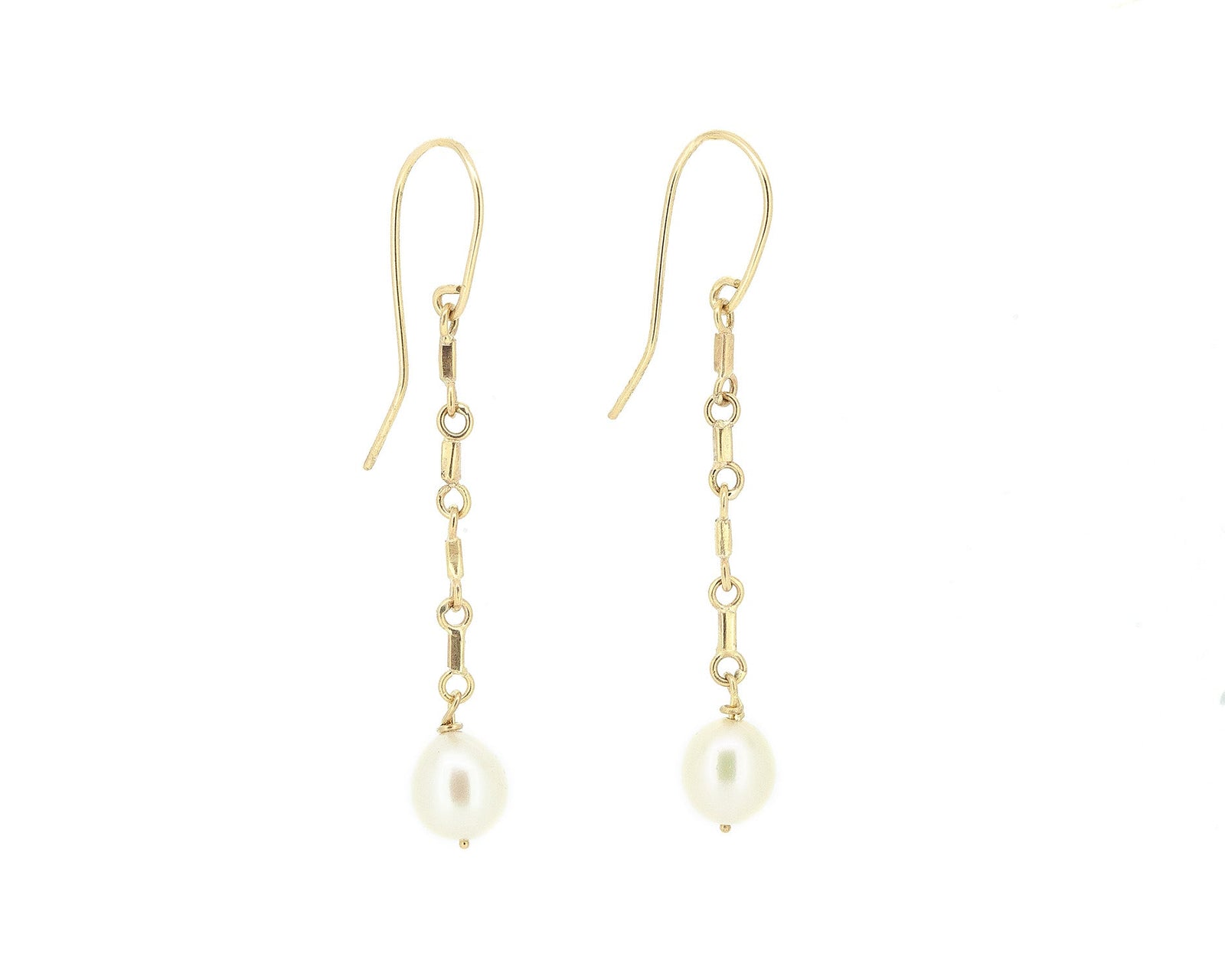# Mythos Pearl Drop Earrings