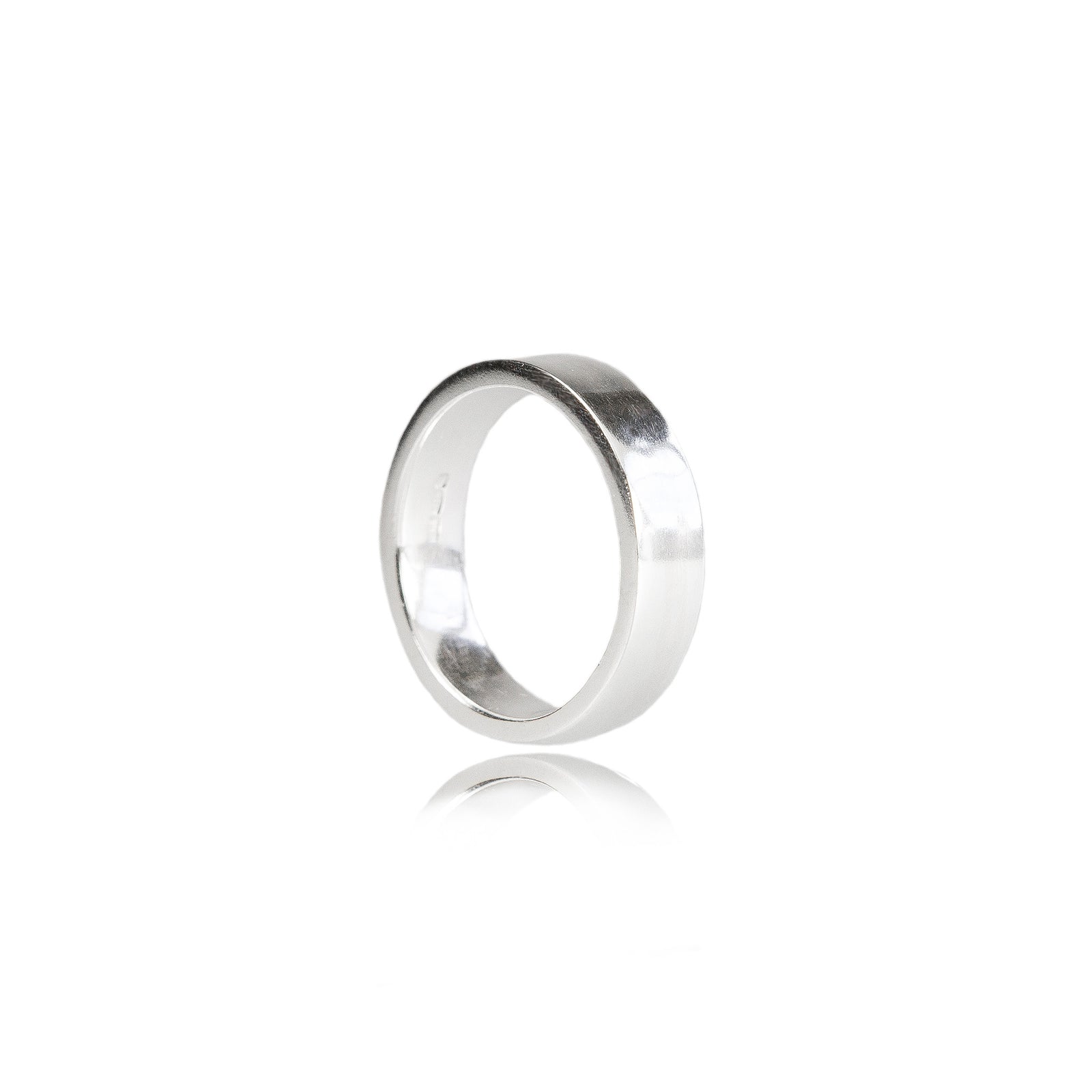 5mm Flat Wedding Ring in 18ct Gold